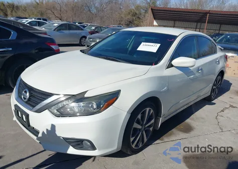 2016 Nissan Altima 2.5 Sr z USA, uszkodzony, nr VIN 1N4AL3AP7GC269541